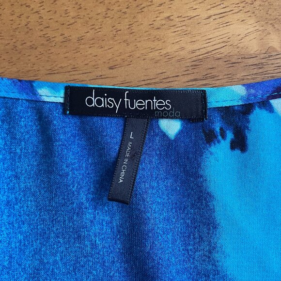 Size Large Daisy Fuentes cobalt blue empire waist top with ties in back - Picture 8 of 11